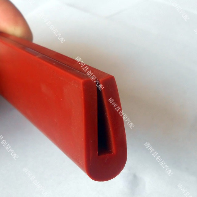 硅胶U型 钢板包边条 卡边防护条  U型装饰胶条