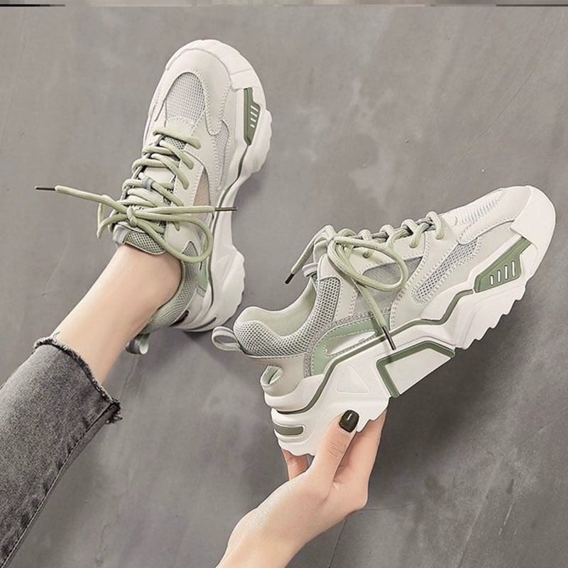 Женские сандалии Baotou на плоской подошве, новинка 2024, летние тонкие туфли для папы, спортивная обувь с полой дышащей сеткой и толстой подошвой