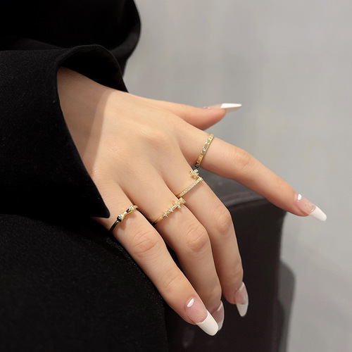 Xiaohongshu Bore Advanced Design Ins Trendy Four-Piece Ring Set, Same as the Famous Internet Celebrity, Simple and Elegant Index Finger Ring 