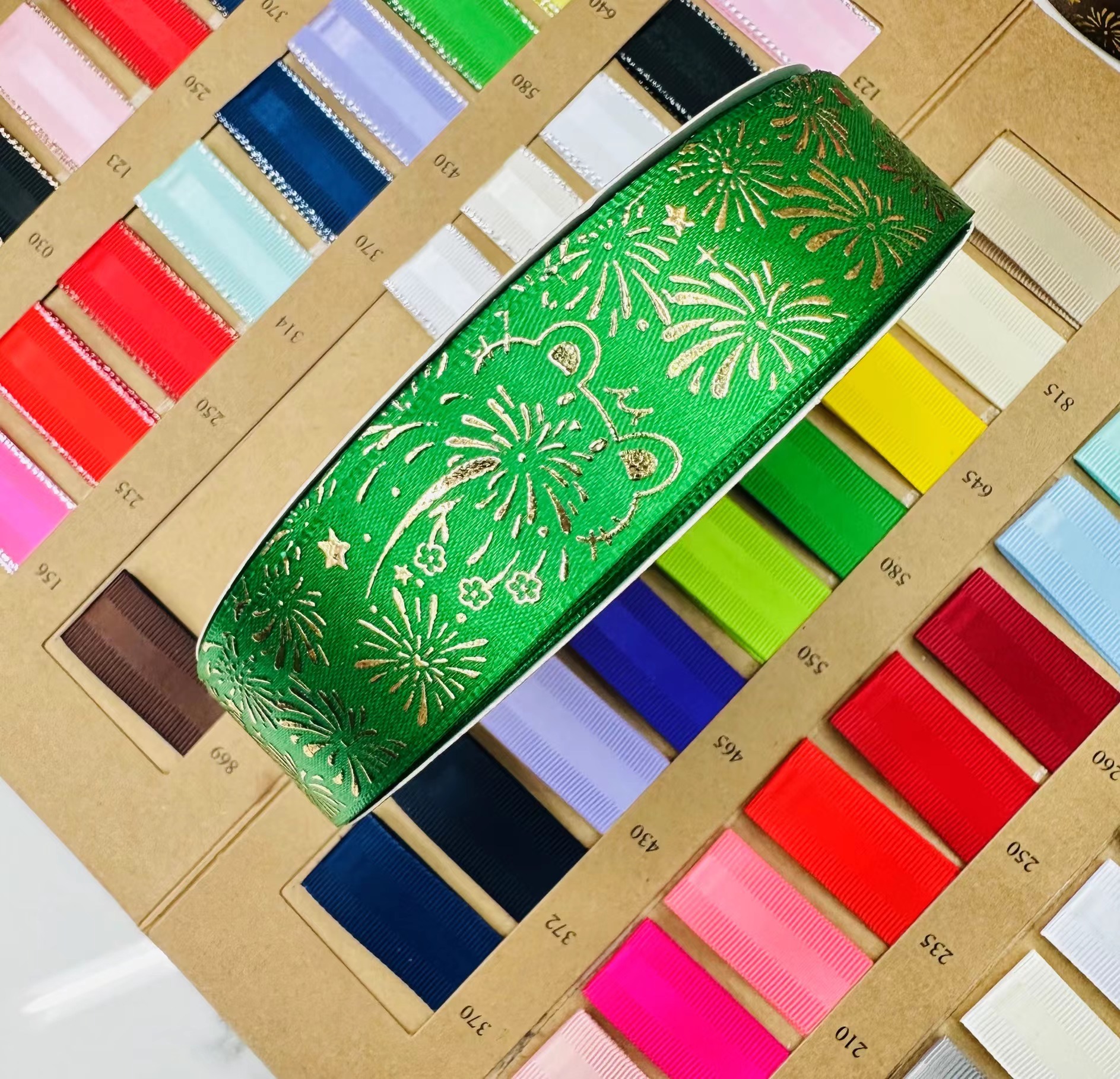 5-580 녹색 44m 왼쪽 및 오른쪽 롤