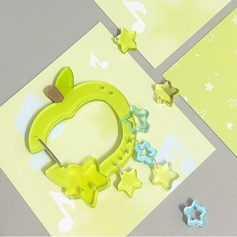 小紅書と同じスタイルのカラビナフルーツパイアクリル素材マンゴープリンパンダ簡単登山キーホルダー|undefined