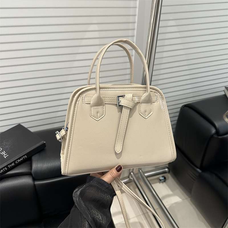 Capacious retro fashionable classic universal solid color…