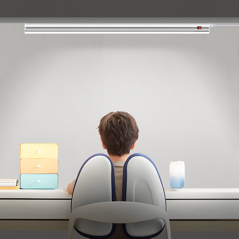 lámpara de escritorio para proteger los ojos lámpara de lámpara de escritorio para dormitorio estudio especial de escritura lámpara de escritorio LED lámpara de lámpara de techo magnético autoadhesivo