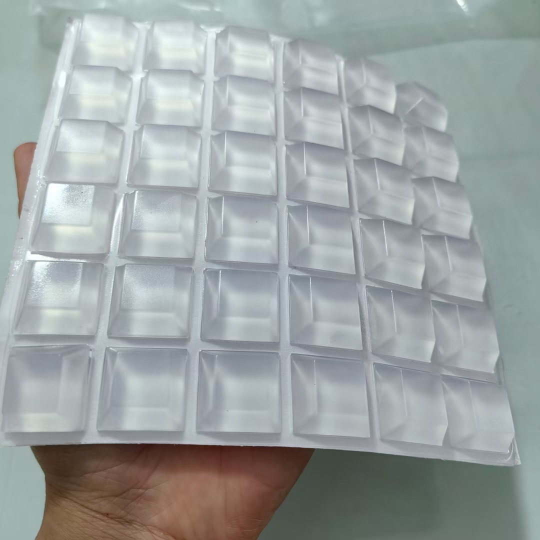 Trapezoid 20*20*8mm 36 capsules; silicone; transparent