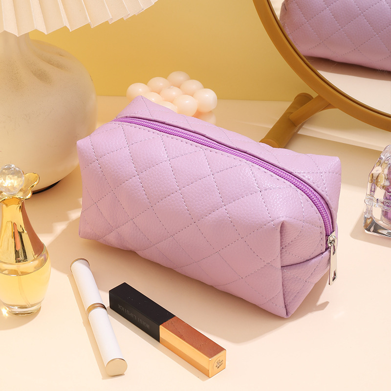 보라색 둥근 빵