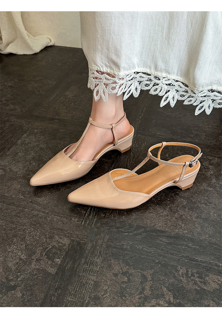 Sandal nữ mũi nhọn da bò sơn mài quai T khóa, gót 4.5 cm, phong cách Hàn Quốc — đen chi tiết 28