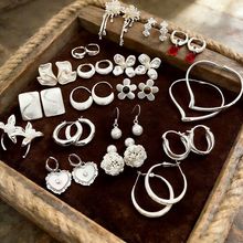 18K�����Բ�ν�����ۼ�Լʱ�и߼��ж����������ʰٴ����Ů