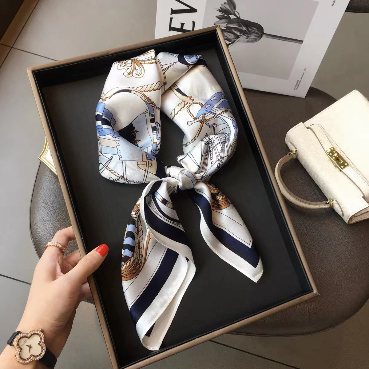 b53aecb379d37f1af9b7f1eb020eef