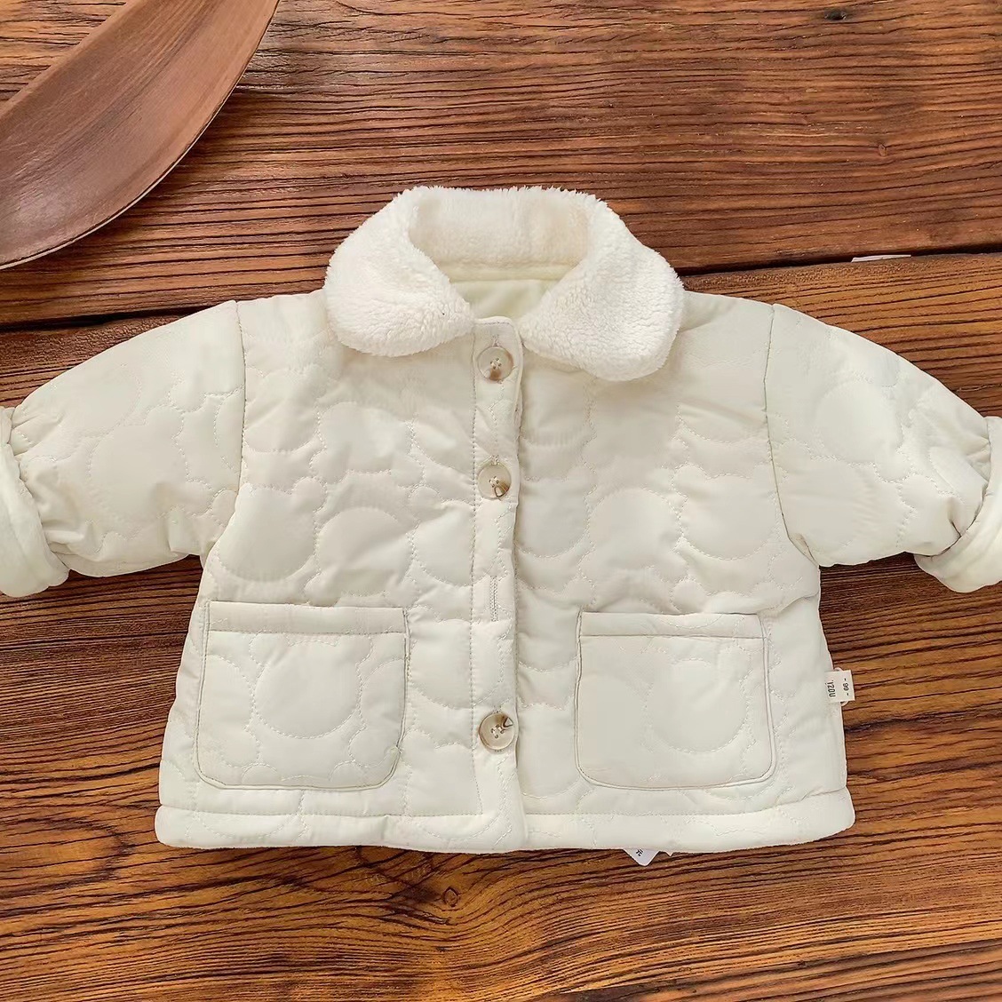 Ropa acolchada de algodón para niños Ropa infantil de estilo coreano Solapa de lana para bebé Ropa acolchada de algodón Salida de bebé Ropa acolchada de algodón Abrigo de otoño e invierno para niñas