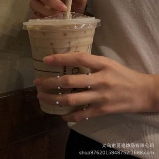 ���s�����P����ָinsС���߼��Еr�Ђ������ӽM�ϯB��ָ�h�䵭�L