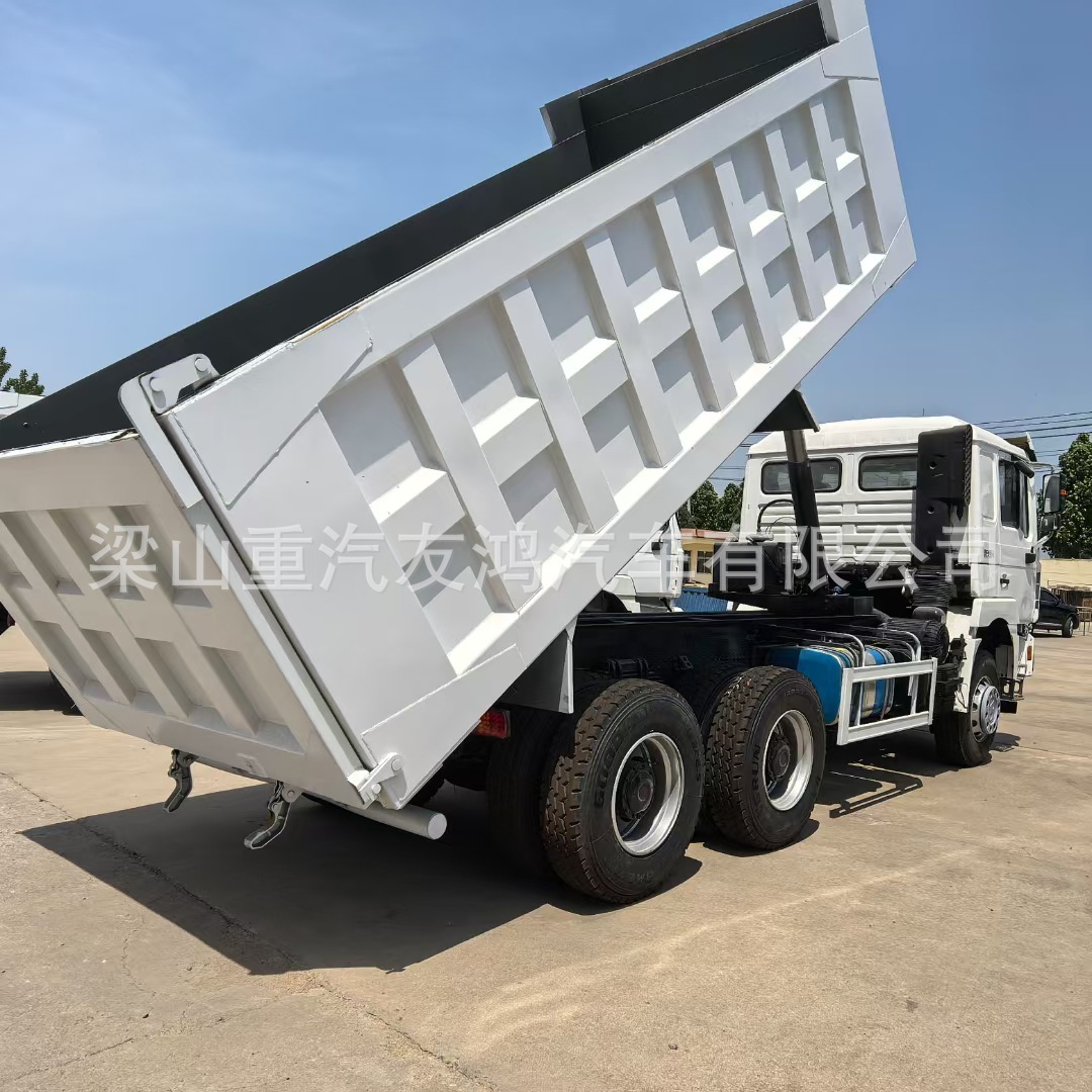 6X4 Dump Truck for Export to Africa and Southeast Asia, Eight-Wheel Truck, 5.8m Large Box Remanufactured Engineering Vehicle