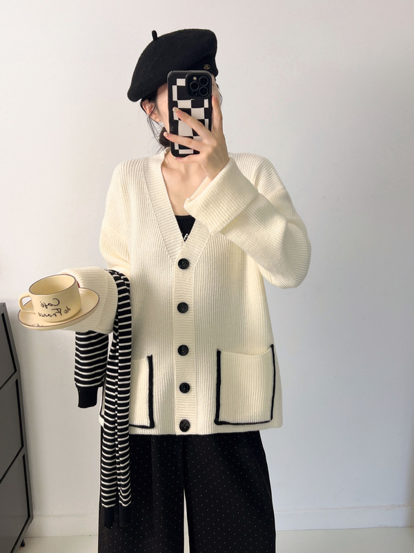 日系慵懒风大码针织开衫女2025秋冬新款反袖口设计感口袋毛衣外套|undefined