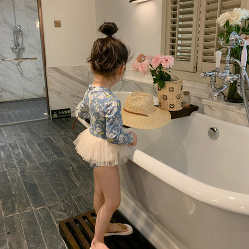 Girls one-piece sweet skirt swimsuit summer sleeveless lace fashionable mesh swimsuit swim cap little princess baby