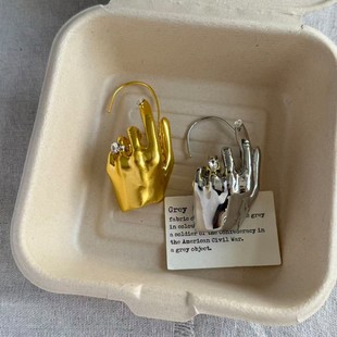 �F���й��L�����ƶ��삀�Գ�����r�ֶ��2025�¿�߼������Ů