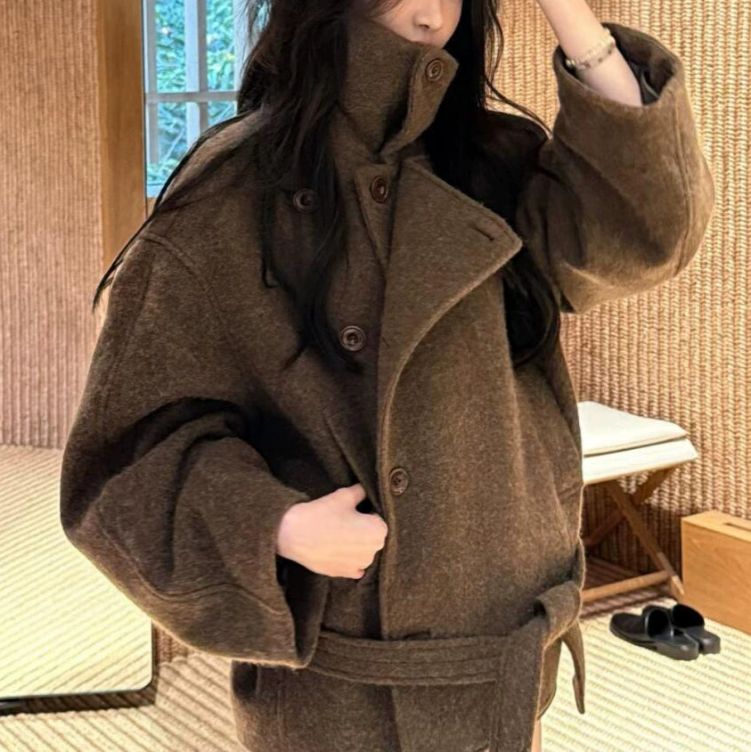 Короткое пальто из верблюжьей шерсти в стиле Old Money с лацканами и завязками, короткая куртка-халат, талия цвета верблюда, топ в стиле ретро.