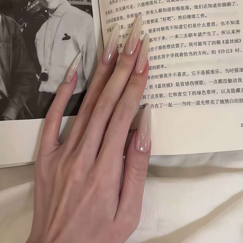 【Ling Luo Original】Handmade Press-On Nails with a Cool Atmosphere, Hailey White Moonlight Nude Gradient Cat Eye Nail Stickers 【Ling Luo Original】Handmade Press-On Nails with a Cool Atmosphere, Hailey White Moonlight Nude Gradient Cat Eye Nail Stickers