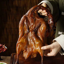 四川特产特色腊味腊鸭板鸭腌腊风干板鸭腌腊类