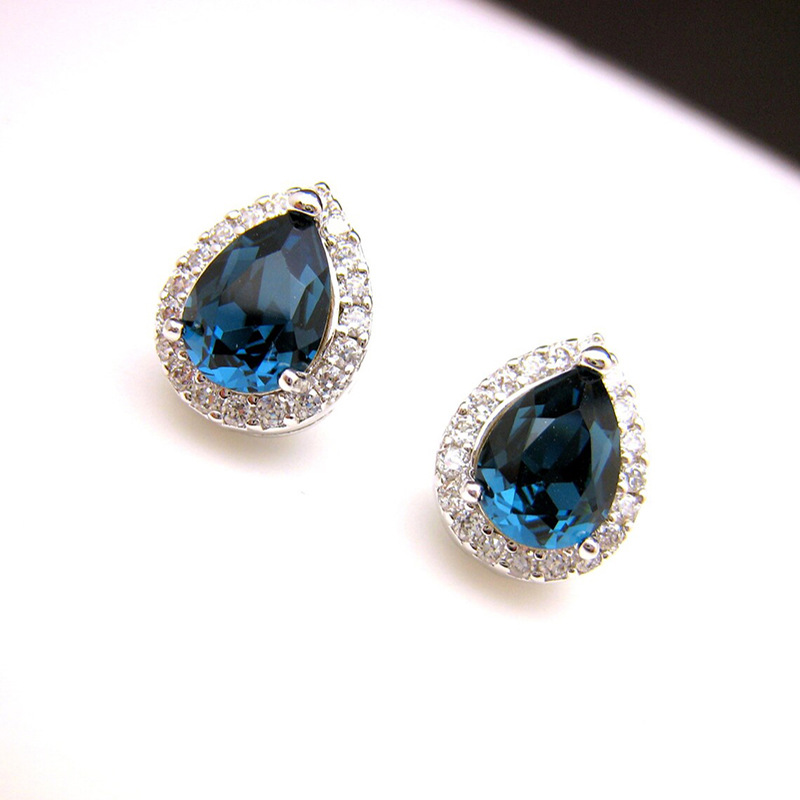 Street Occasion Copper Material 1 Pair Simple Style Water Droplets Inlay Copper Zircon Ear Studs