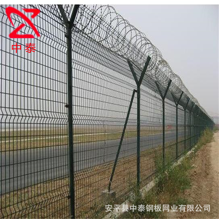 网孔80mm*150mm钢丝网片 钢方管边框50mm*30mm*1.5mm镀锌浸塑护栏