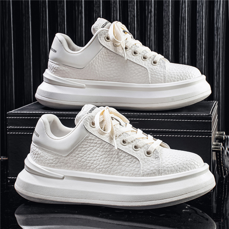 2025 Four Seasons Lychee Pattern Leather McQueen Sports Sneakers, Student Casual Shoes, Light Luxury Designer Style White Shoes for Men 2025 Four Seasons Lychee Pattern Leather McQueen Sports Sneakers, Student Casual Shoes, Light Luxury Designer Style White Shoes for Men