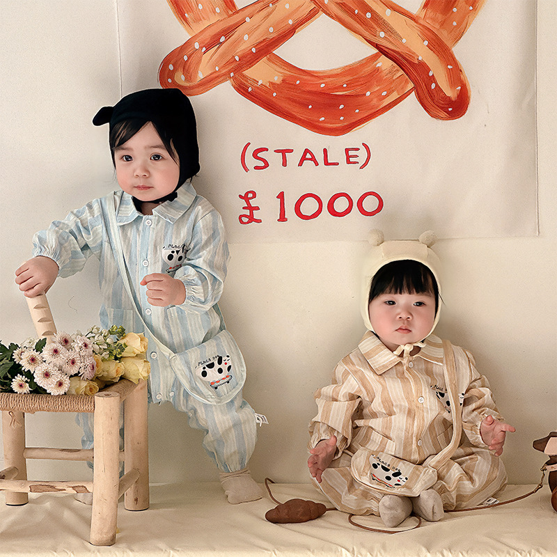 Dianxi Bé Sơ Mi Jumpsuit 2024 Xuân Thu Mới Sọc Dây Siêu Dễ Thương và Phong Cách Phương Tây Đi Chơi Áo Liền Quần + Túi