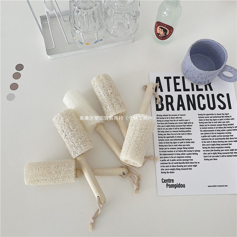 작은 숙모 청소 간단한 청소 브러시 아름다운 병 브러쉬 컵 침실에 교수형 컵