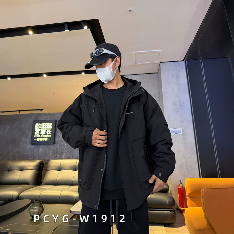 Plus-size men's autumn new jacket, men's American-style versatile hooded casual large-pocket softshell jacket Plus-size men's autumn new jacket, men's American-style versatile hooded casual large-pocket softshell jacket