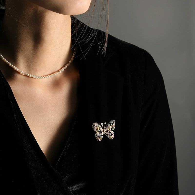天奢珠宝 High-end fresh cartoon brooch from pearl, cardigan lapel pin, pin, Birthday gift