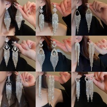 ŷ��ʱ�г������ն���Ů�����������¶�׹�߼��и��Կ��ſ��Ŷ���