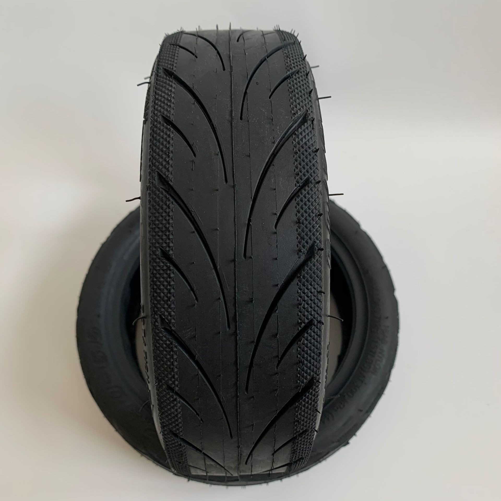 60/70-6.5 Scooter Outer Tire 10inch Thickened Inner Tube Wear-Resistant Tire Vacuum Tire