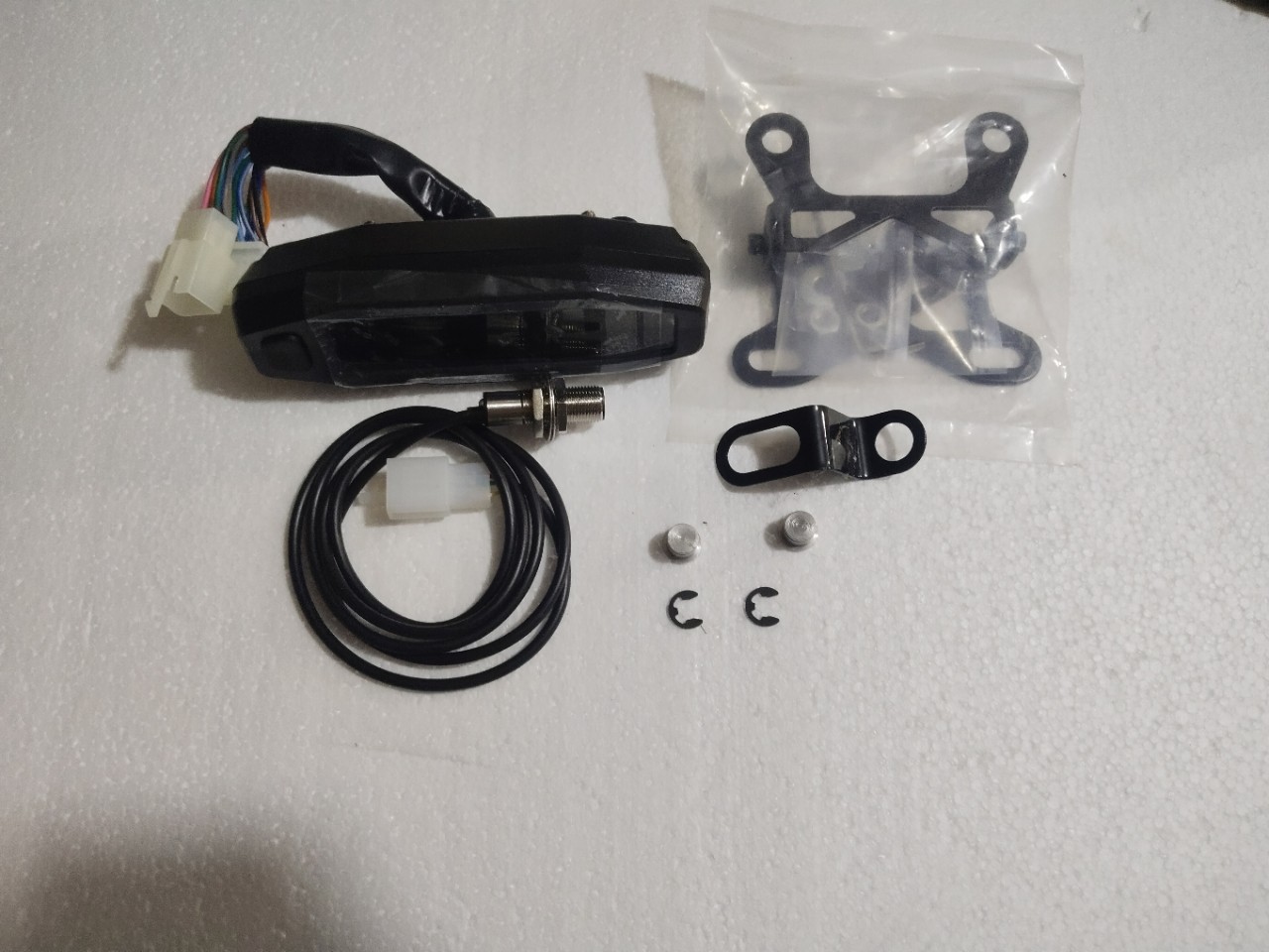 Foreign Trade Hot-Selling Universal Modified Off-Road Vehicle Lcd Instrument Assembly Ktm Odometer with Large and Small Brackets