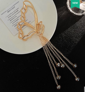 Celebridad de Internet 2024 Nueva Perla grande horquilla clip de pelo hembra Cabeza trasera horquilla tocado clip avanzado clip de tiburón