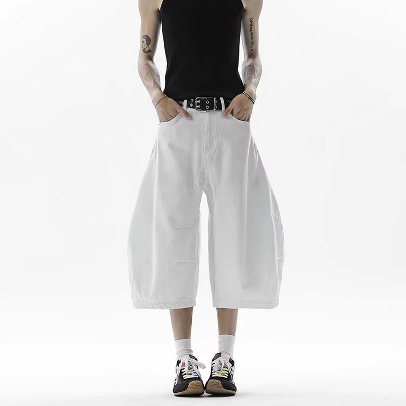 Летние нишевые универсальные силуэты, американские однотонные джинсовые шорты для мужчин, свободные прямые широкие укороченные брюки с драпировкой.