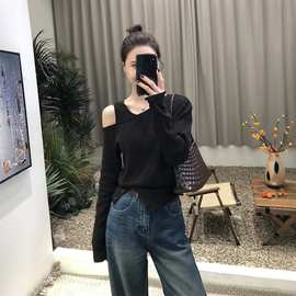 休闲俏皮套装露肩T恤上衣女装内搭背心2025秋季斜肩长袖T恤两件套