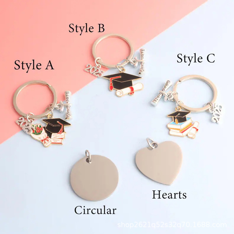 Etsy Hot-Selling Custom Graduation Keychain Gifts, Personalized Exquisite and Creative Graduation Gifts