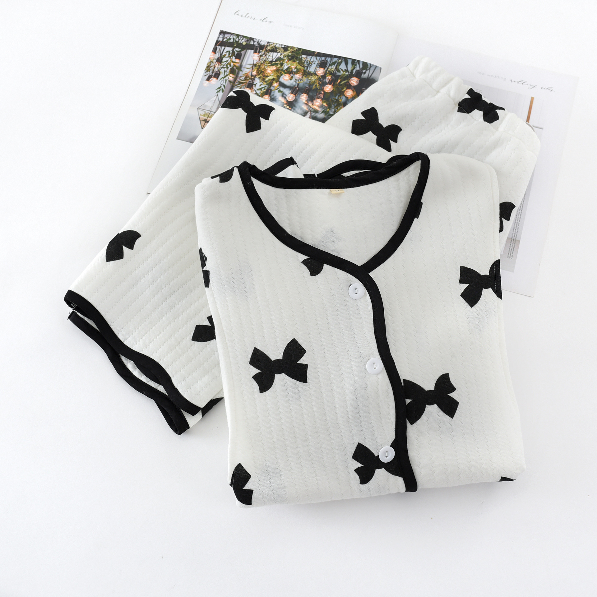 蝶結び月子服空気綿秋冬丸首長袖長ズボン保温快適妊婦産後授乳服