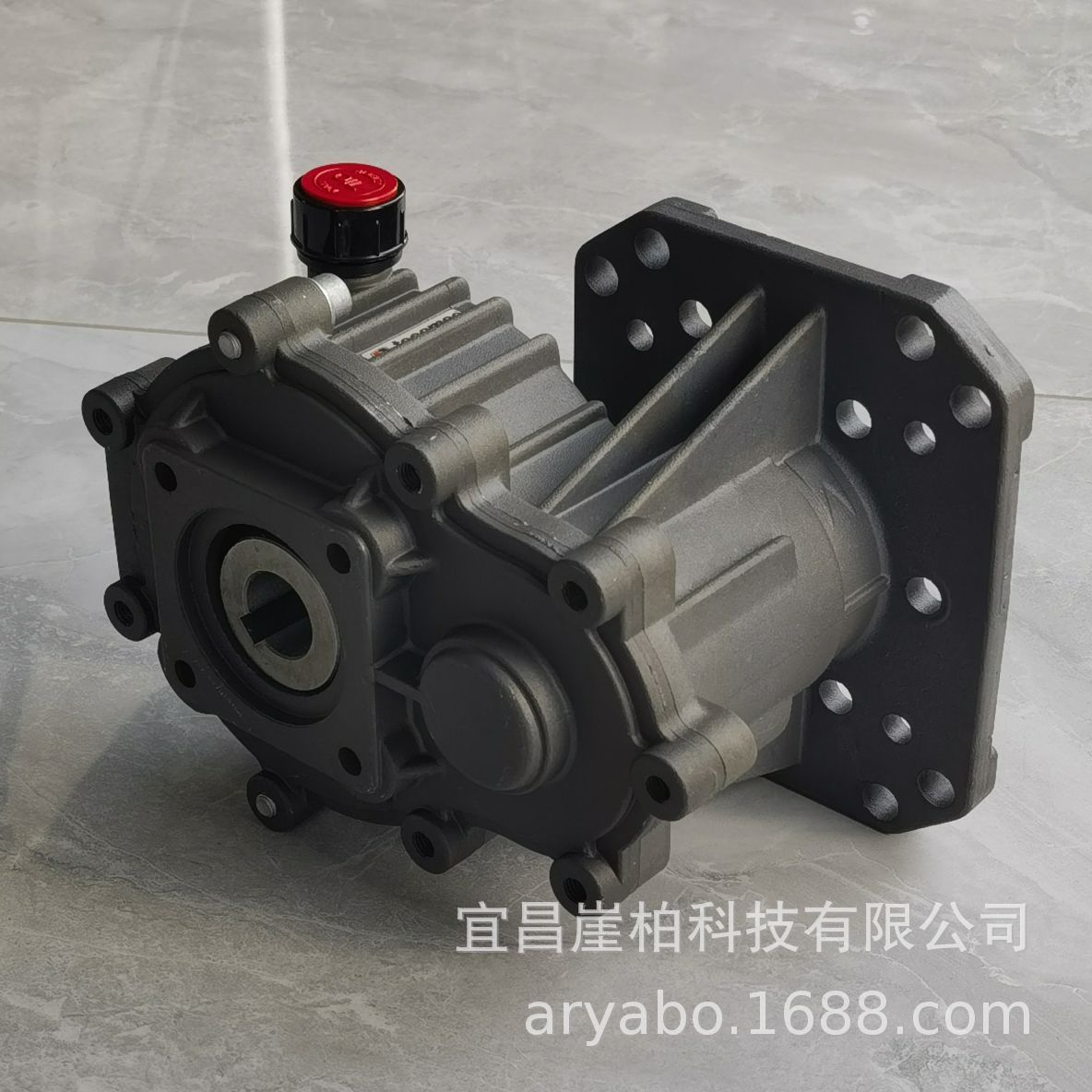 RGB35 驱动轴 28.58mm 水泵输出：24mm  变速箱  齿轮箱   联轴器