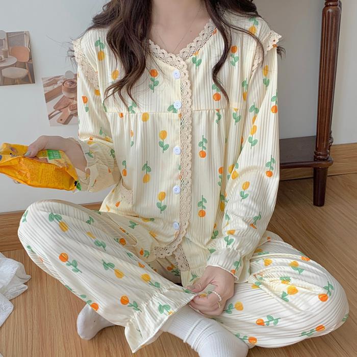 Pijamas de Manga Larga para Otoño e Invierno con Relleno en el Pecho para Mujer, Estilo Coreano 2025, Lindo Traje con Flores Pequeñas, Ropa de Dormir para Estudiantes