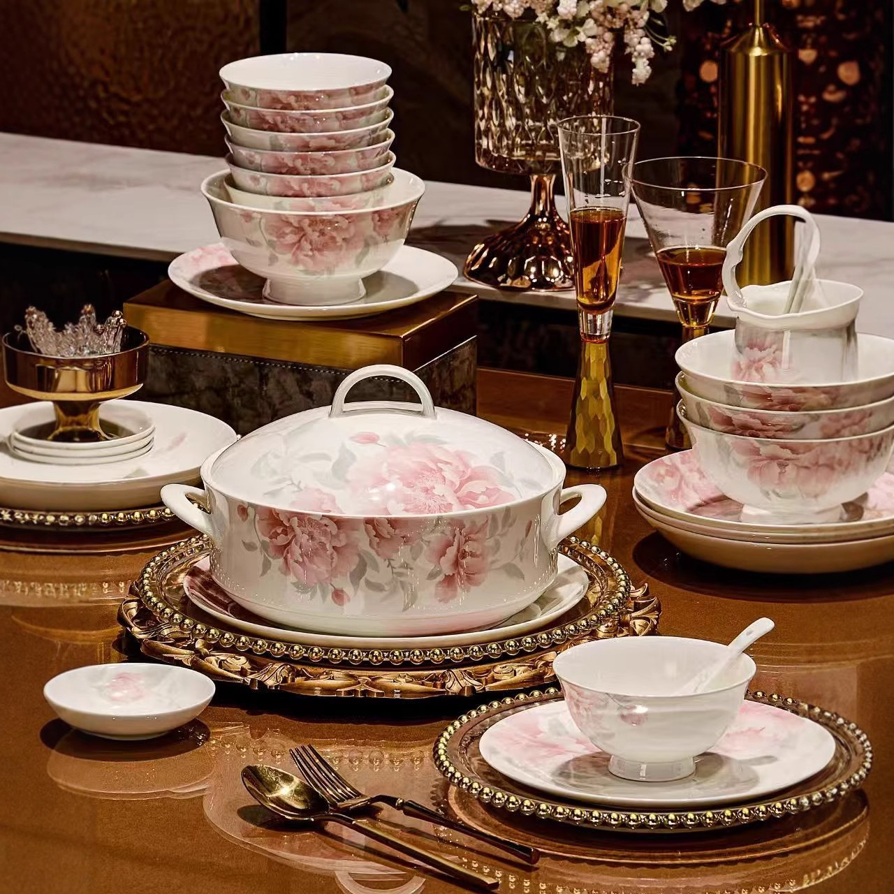 Conjunto de platos de porcelana de hueso, platos caseros, platos de cerámica de color medio esmaltados, platos de cerámica de color medio, nuevos platos chinos