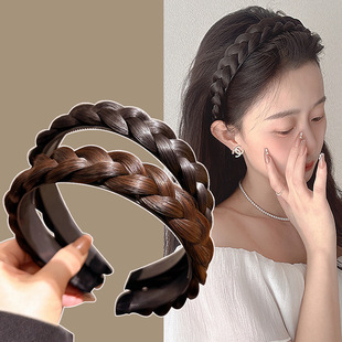 in stock handmade braided fish bone braided wig head buckle wig hairband non-slip high temperature silk headdress Yiwu