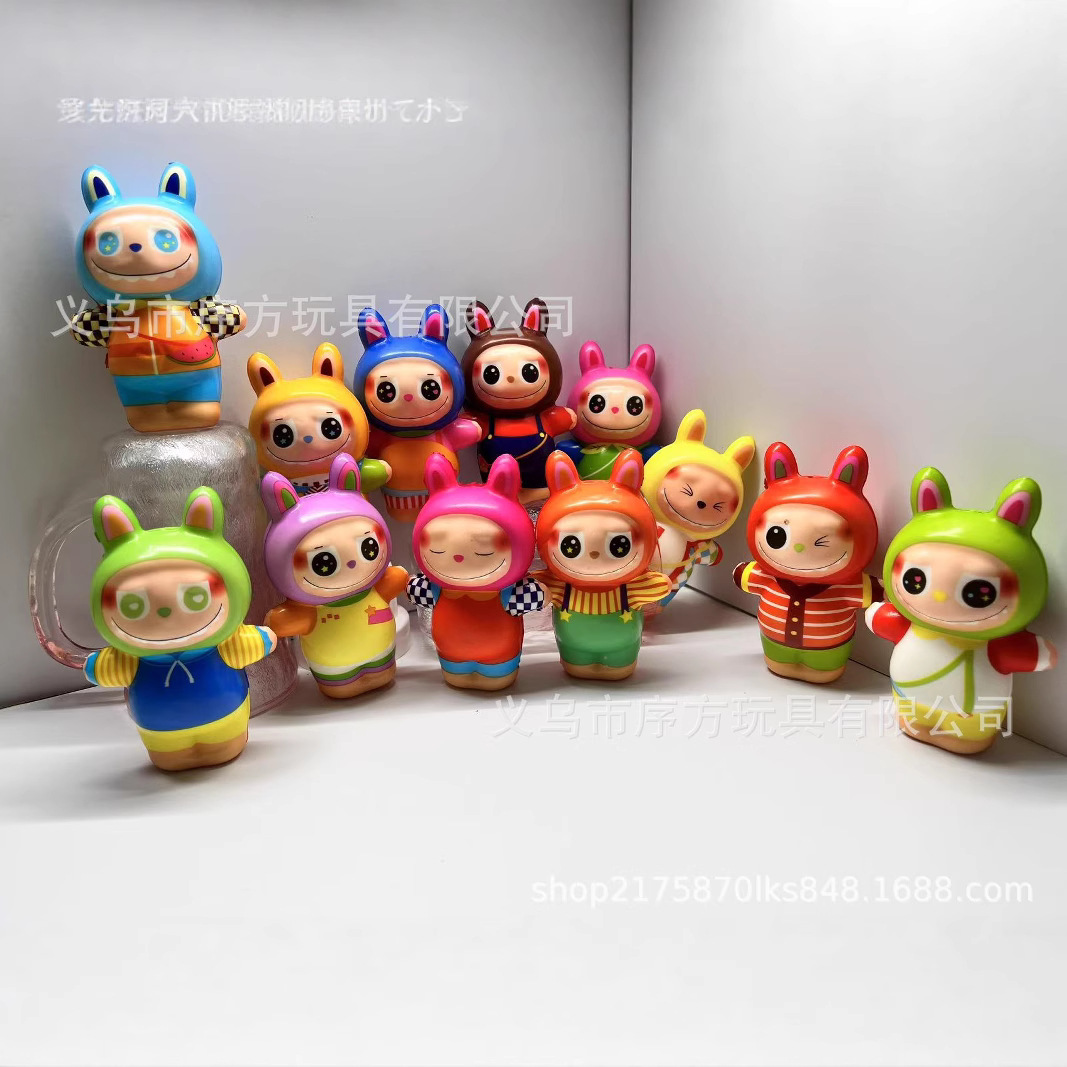 El éxito en línea de Zhao Nezha 's Niño Demónico de Pequeño Pequeño