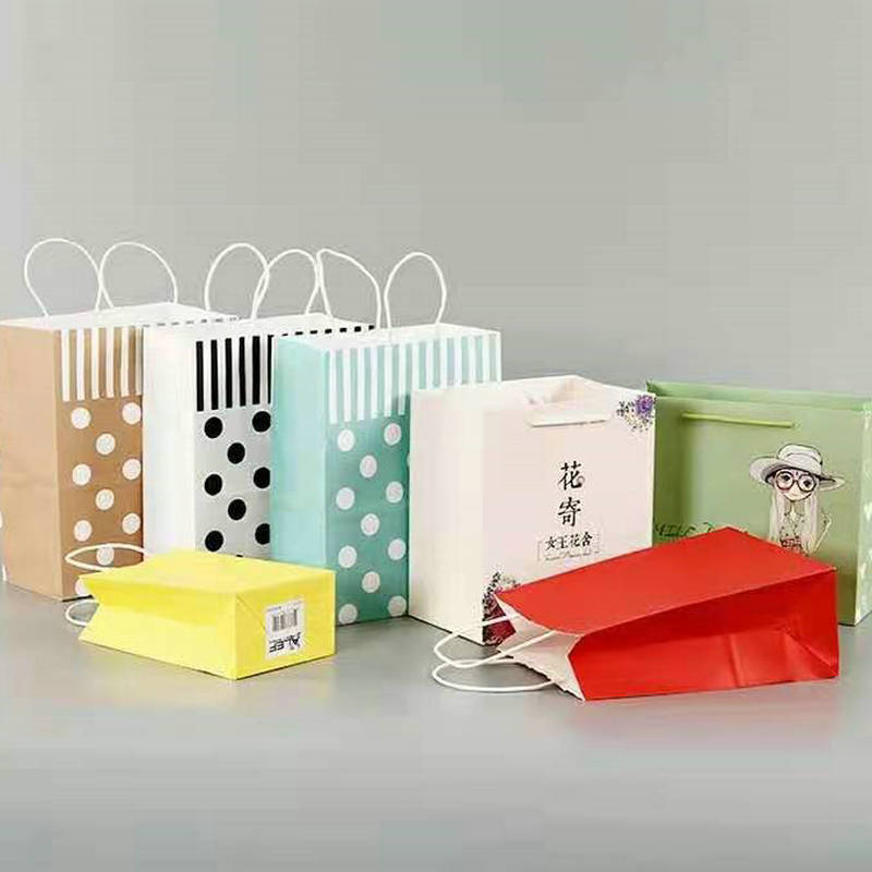 ins风纸袋纸盒批发包装服装手提礼品袋广告印刷logo牛皮纸袋批发