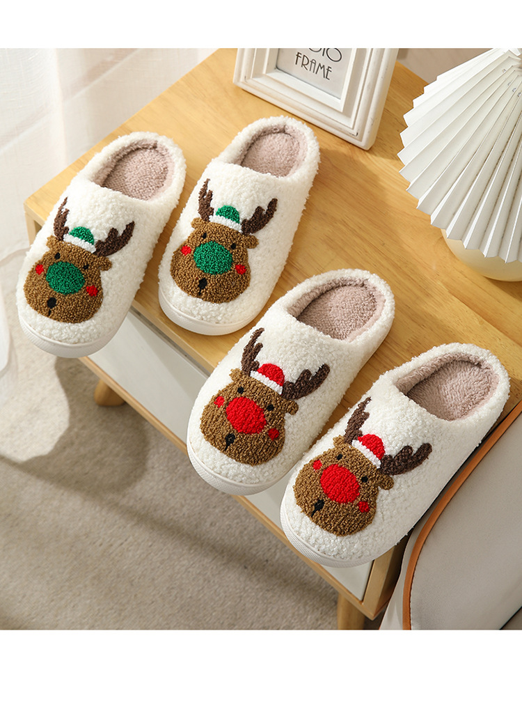 Unisex Casual Cartoon Elk Round Toe Cotton Slippers display picture 4