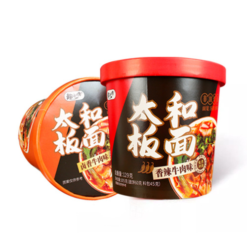 Qu Xiaohan Taihe Ban Mian 12 barrels of beef spicy wide noodles whole box wholesale instant noodles instant noodles instant food