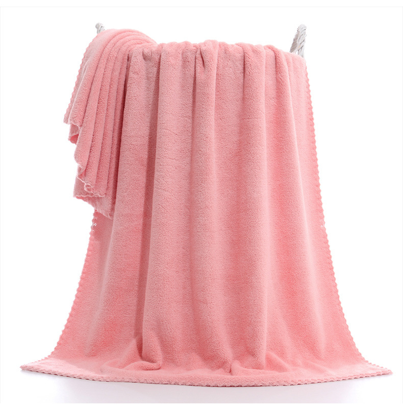 Trimmed bath towel_14.jpg