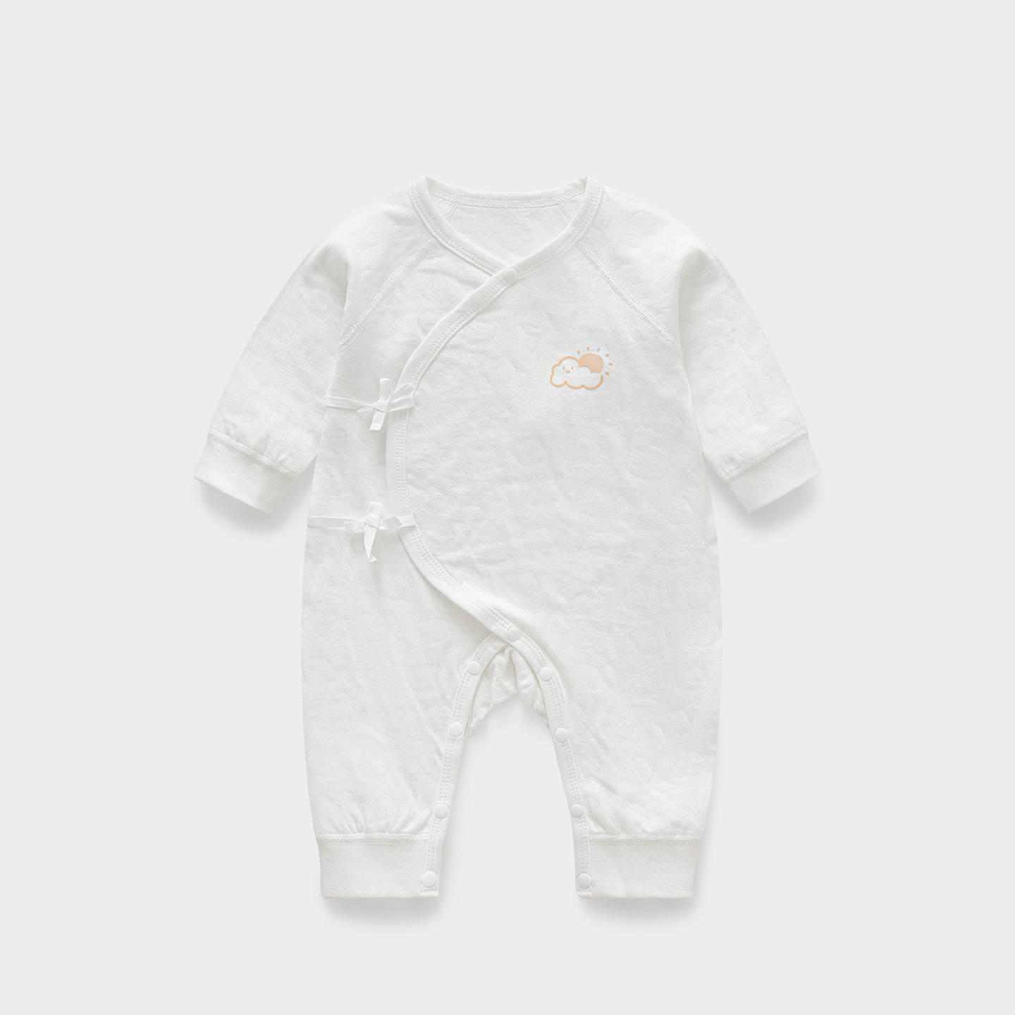 Ropa de bebé recién nacido primavera y otoño nacido algodón 0 delgado marzo monje bottom harpa recién nacido bata bata