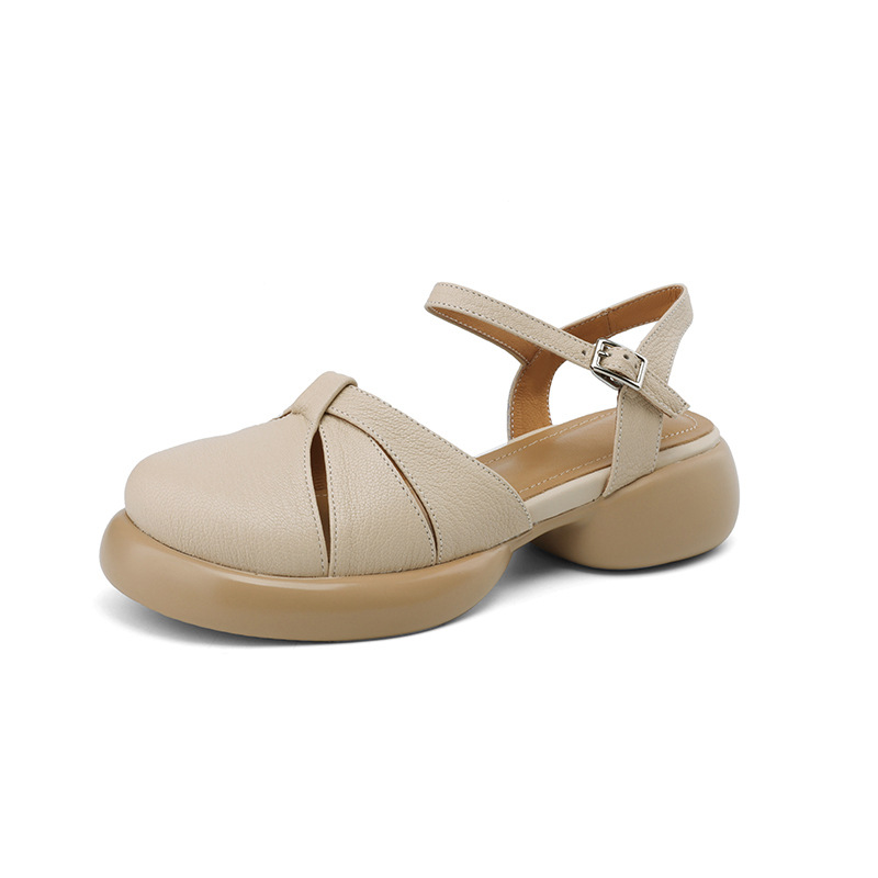 Sandal nữ bít mũi quai ngang da cừu đế dày — Màu trắng be