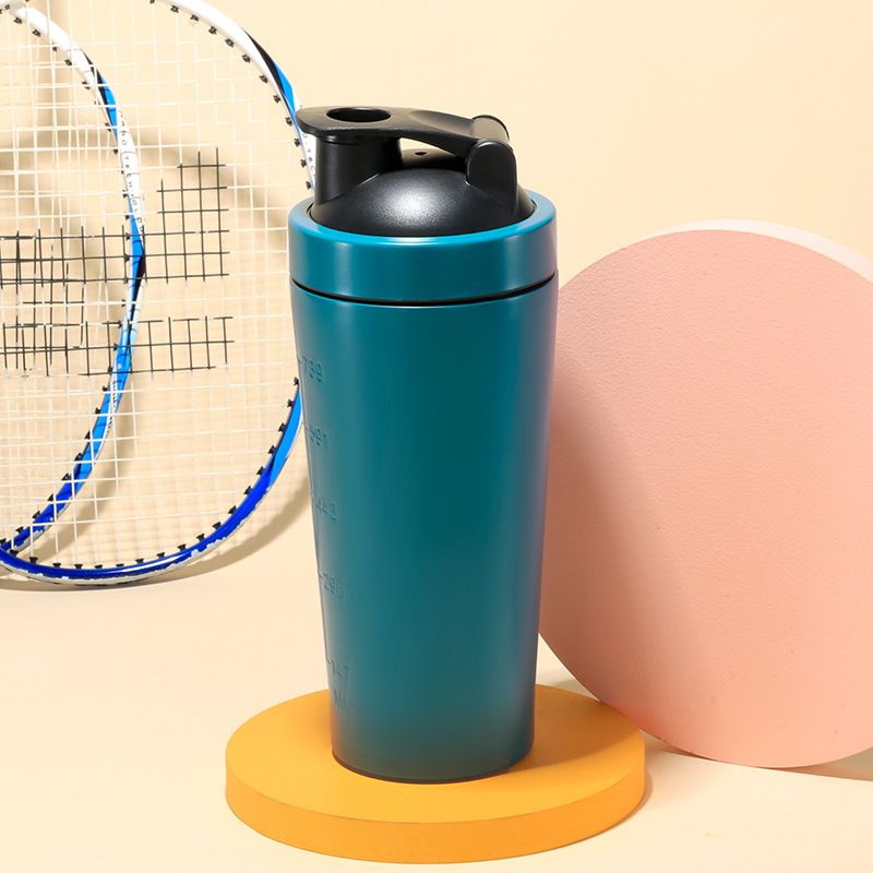 Botella de agua deportiva personalizada con impresión de logotipo, vaso mezclador portátil de acero inoxidable con aislamiento al vacío para exteriores.