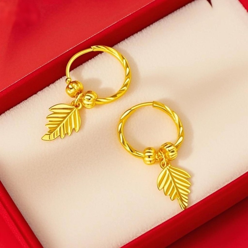 Imitation Gold Maple Leaf Earrings for Women, Vietnamese Sand Gold Accessible Luxury Leaf Earrings Jewelry Live Broadcast Hot Sale Model for Girlfriend