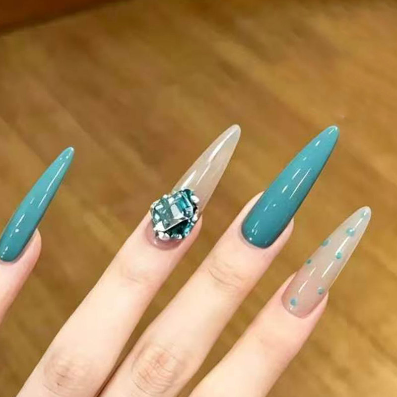 Mid-Length Wearable Nails That Enhance Complexion, High-End Niche Design, New Popular Style, Beautiful Fake Nail Patches, Factory Direct Wholesale Mid-Length Wearable Nails That Enhance Complexion, High-End Niche Design, New Popular Style, Beautiful Fake Nail Patches, Factory Direct Wholesale